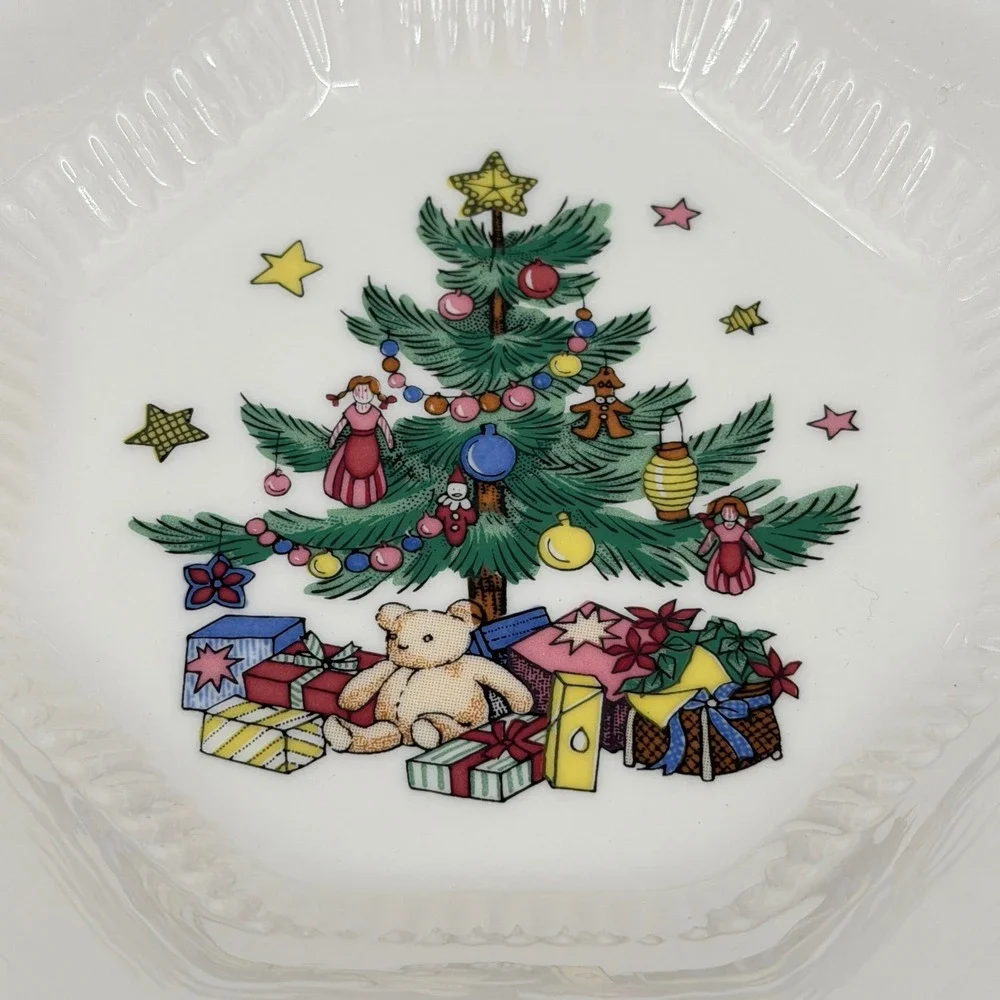 Nikko Christmastime Octagonal Cereal Bowls Set of 4 White Green Trim Japan